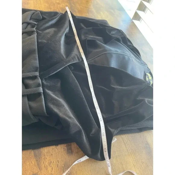 Shelby Nites Womens 8 Black Jump Suite Shorts/Pants V Neck Party - Picture 4 of 13